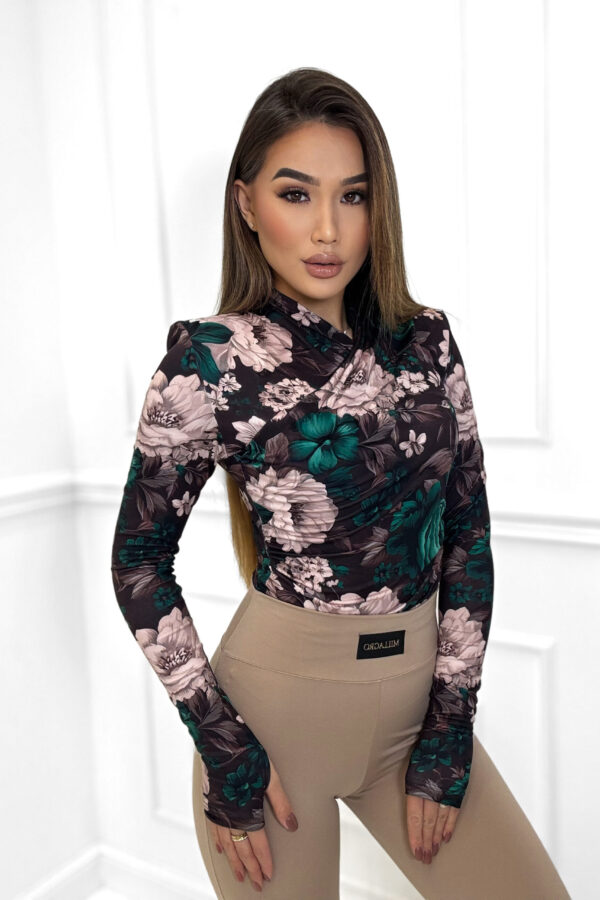 Bluzka Butter przekładana z dekoltem V / butelkowa zieleń